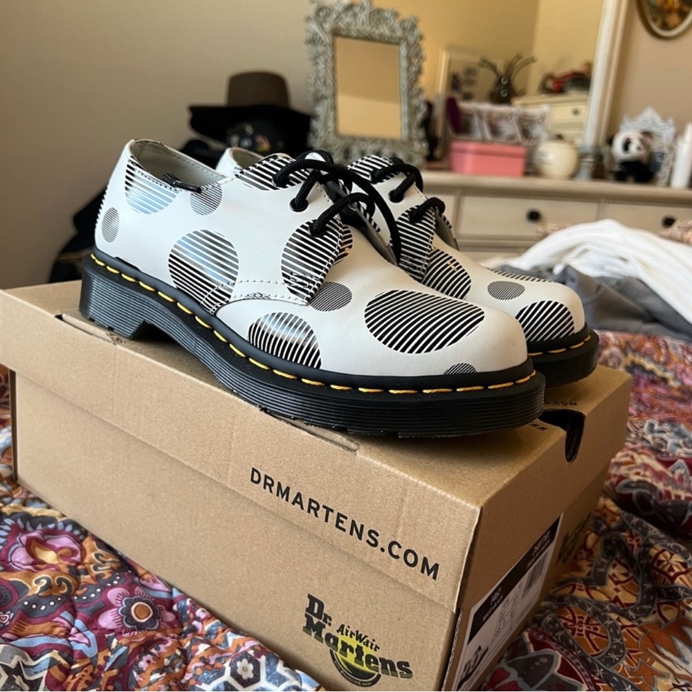 Dr. Martens Oxford